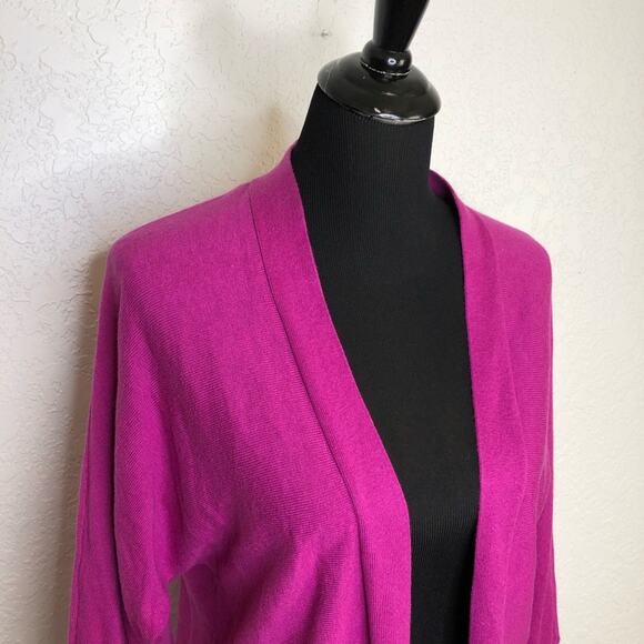 Cabi dark pink open front slightly cropped cardigan sweater size Medium #5013 - Picture 3 of 15